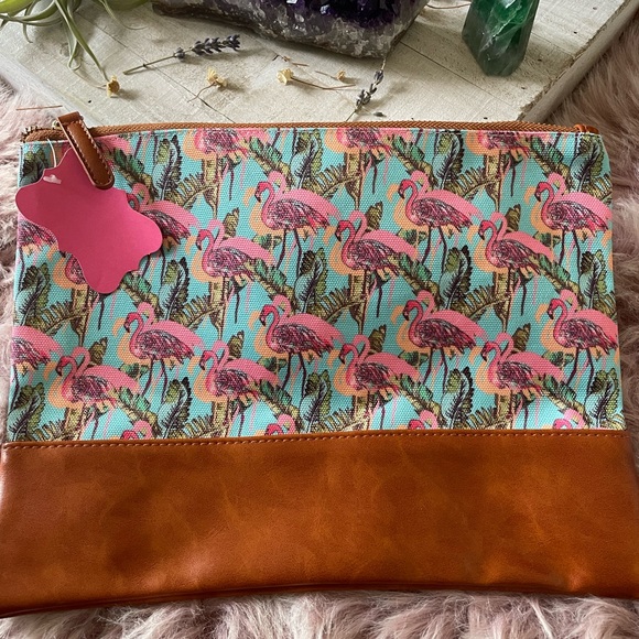 Canvas Flamingo Print And Pleather Clutch - Picture 2 of 7